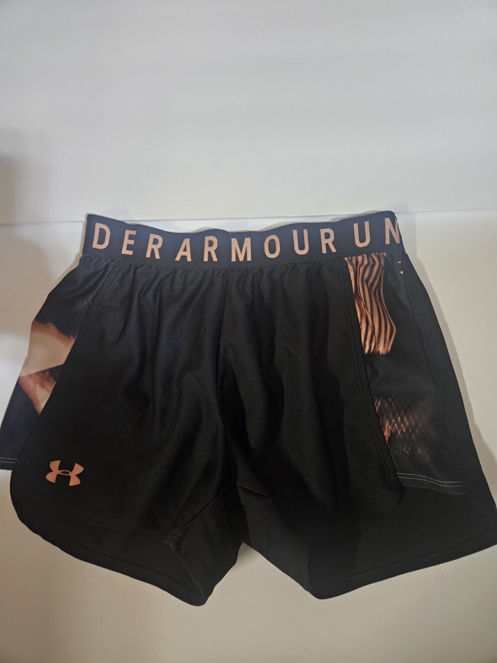 Under armour Play Up Women's Shorts, Size XS